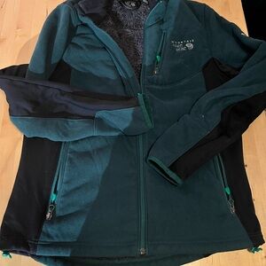 Mountain Hardwear Green and Black Fleece Jacket